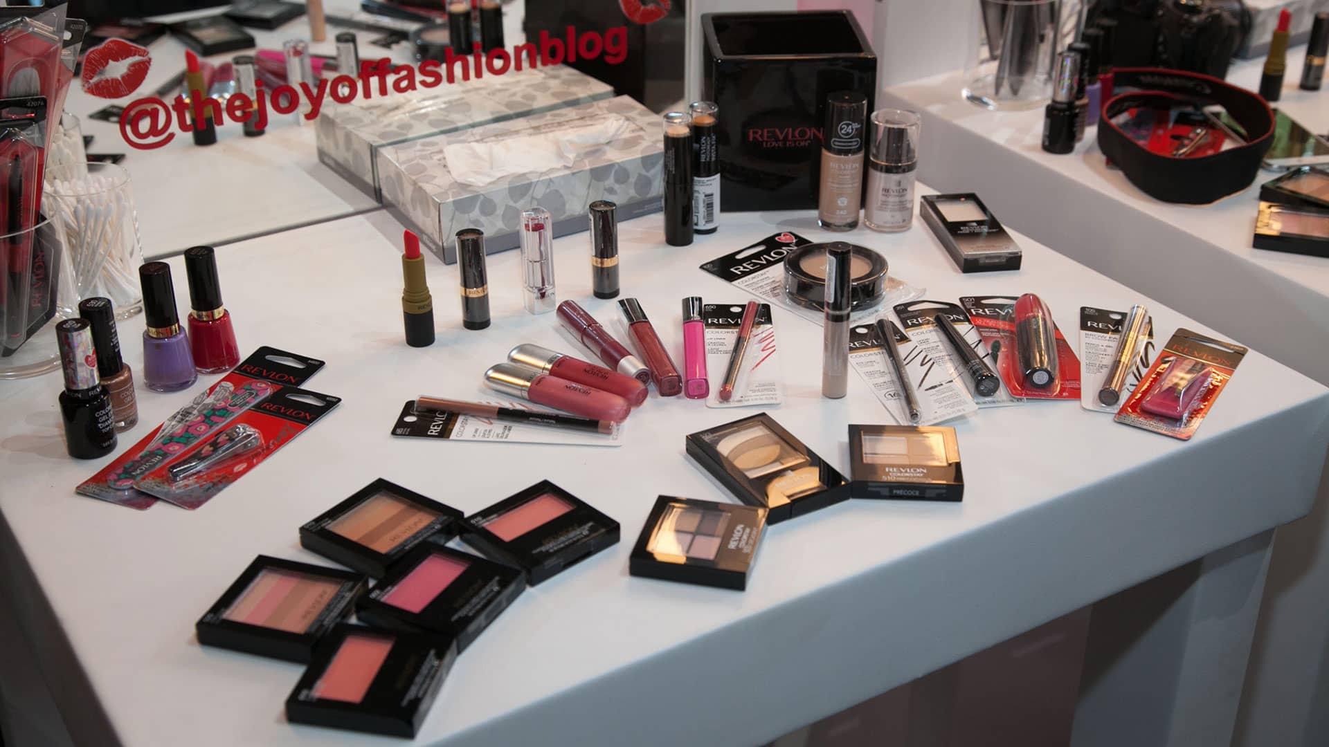 Single Beauty Station | Revlon Makeup Masterclass